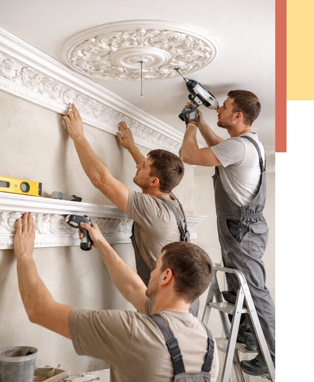 Монтаж лепнины на потолок в Набережных Челнах от 3251 руб. быстро и недорого | ОТДЕЛОЧНИК-Нбр